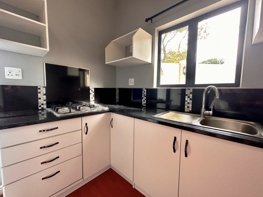 To Let 1 Bedroom Property for Rent in Eversdal Western Cape